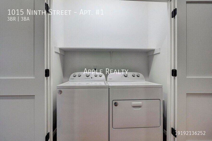 Building Photo - 1015 Ninth Street-Apt. #1