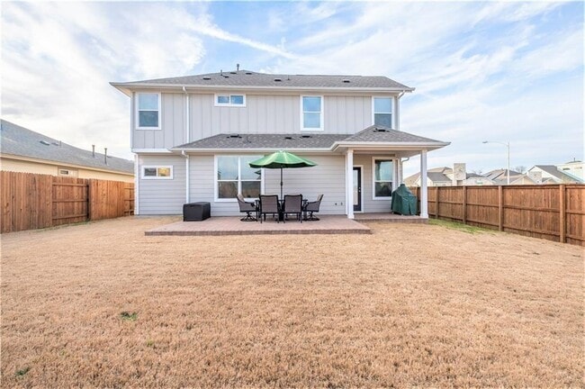 Building Photo - 5501 Bonneville Bend