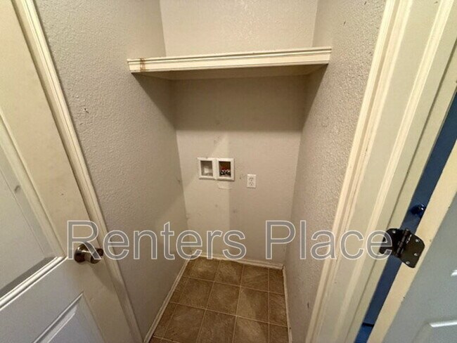 Building Photo - 16042 S 85th E Ave