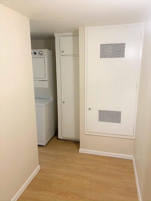 Building Photo - 973 Mission Dr