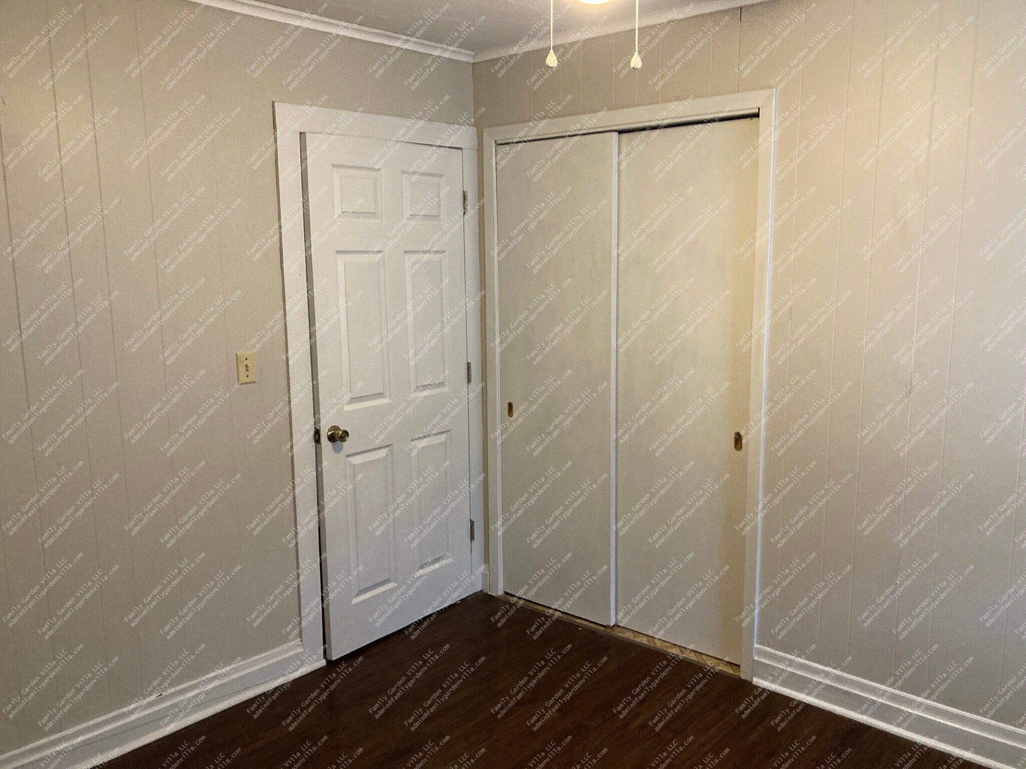 Building Photo - 1854 Ridgefield Ave