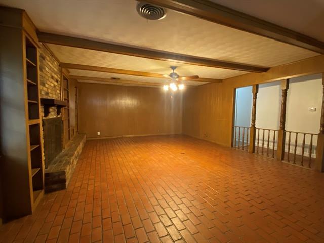 Building Photo - 3010 Nottingham Dr