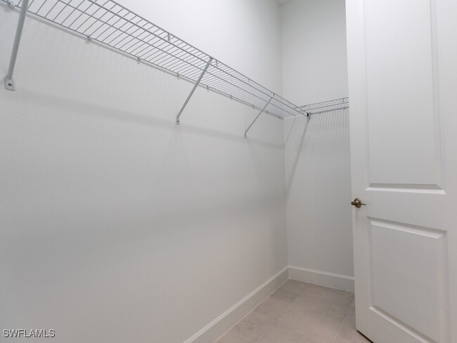 Building Photo - 20629 Fair Oak Ln