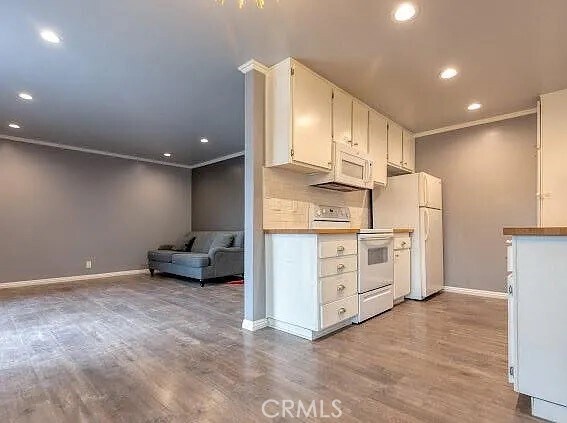 Building Photo - 17010 Colima Rd