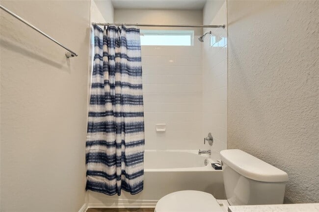 Building Photo - 603 Bluffview Dr.