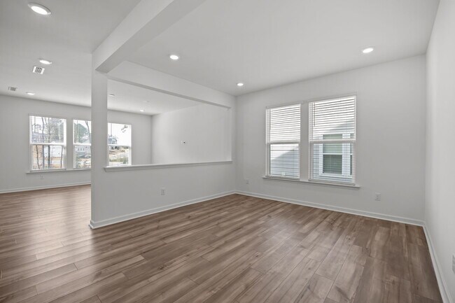 Building Photo - 2710 Turner Pines Dr