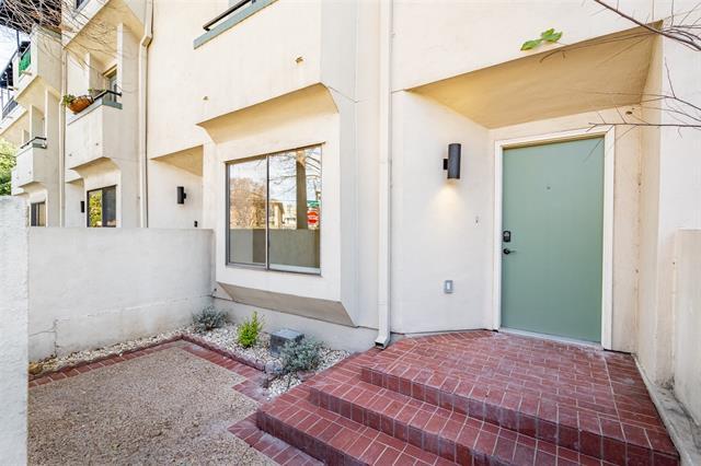 Building Photo - 4030 Gilbert Ave