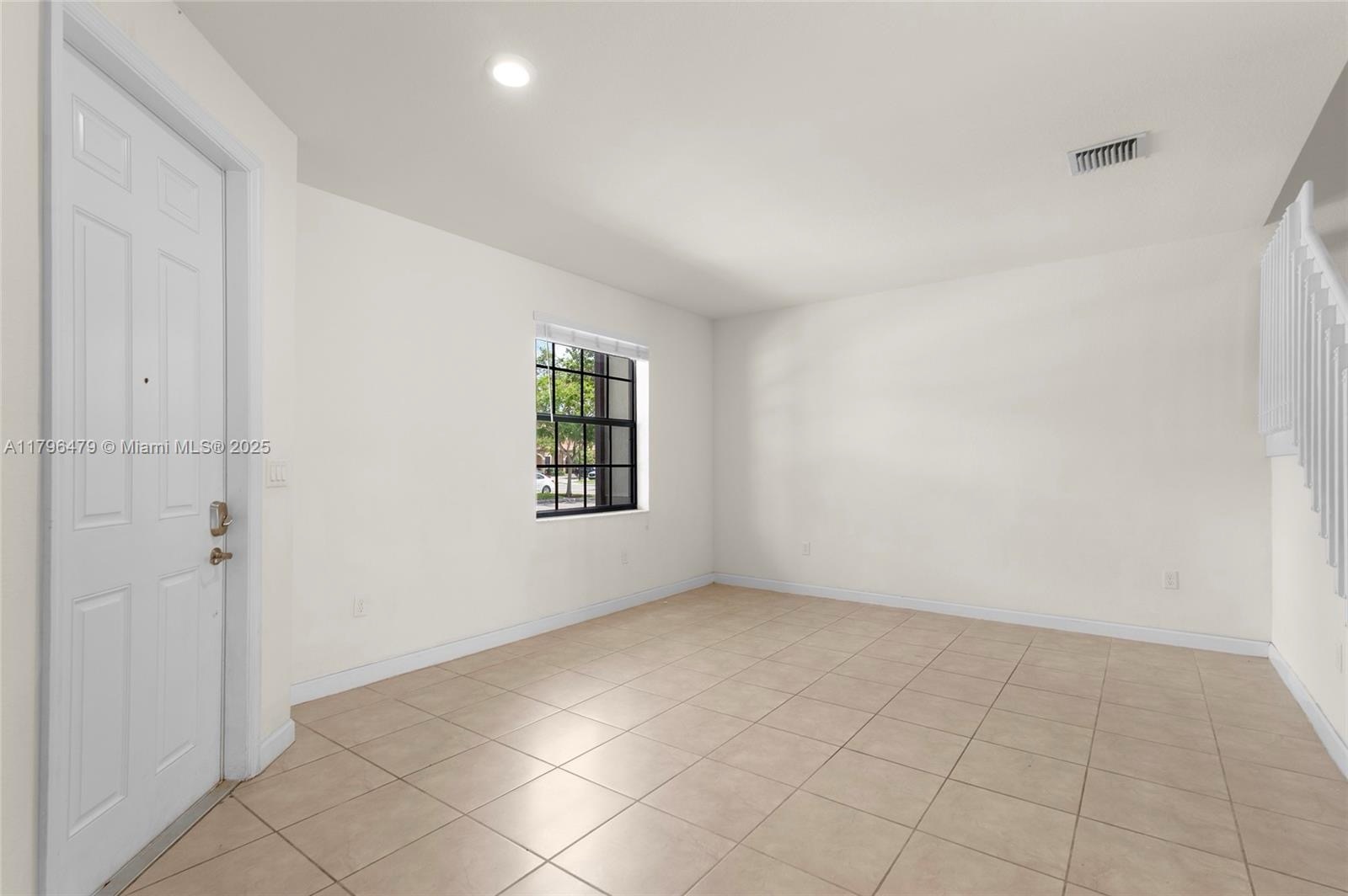 Building Photo - 9314 W 33rd Ln