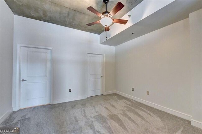 Building Photo - 44 Peachtree Pl NE