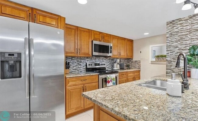 Building Photo - 5836 Rambler Rose Way