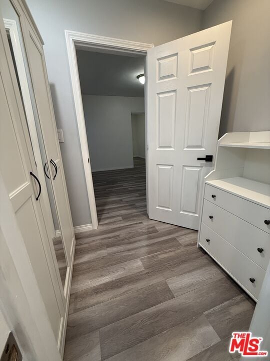 Building Photo - 10745 Saticoy St