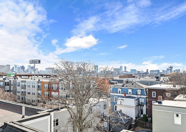 Building Photo - 24-28 Mt Pleasant St