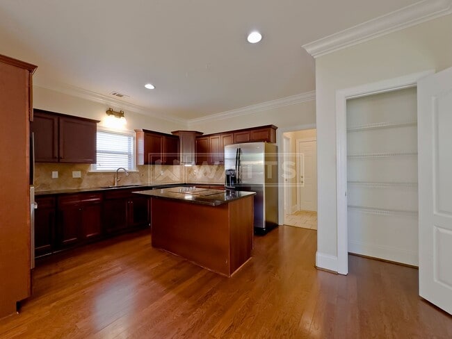 Building Photo - Spectacular 4 Bed 3.5 Bath with Large Yard - next to Mt. Laurel at Shoal Creek