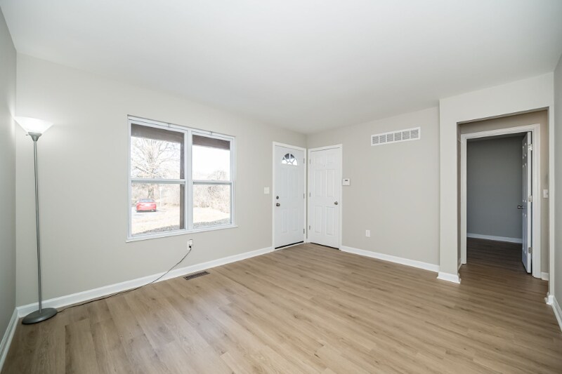 Building Photo - 3282 Malinda Ct