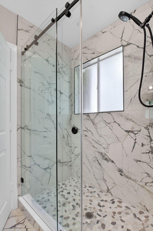 Building Photo - 1728 Arezzo Cir