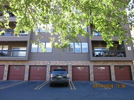 Building Photo - 2701 Midland Ave