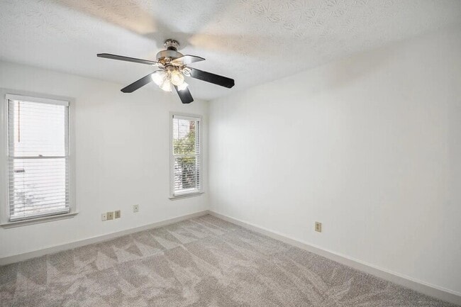 Building Photo - 401 Defoors Landing NW