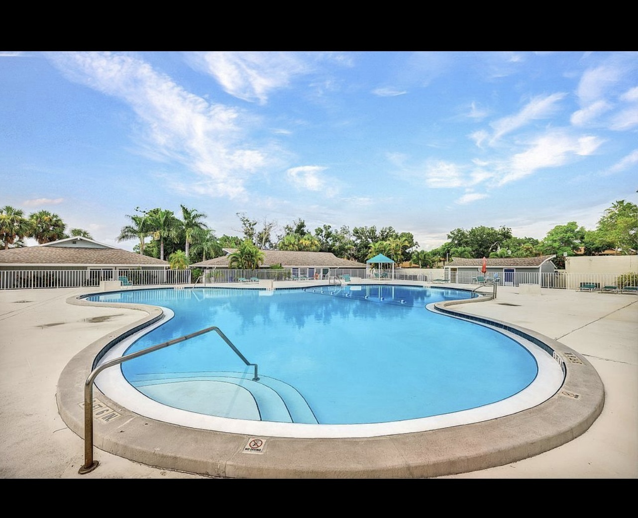 Building Photo - 4280 Island Cir
