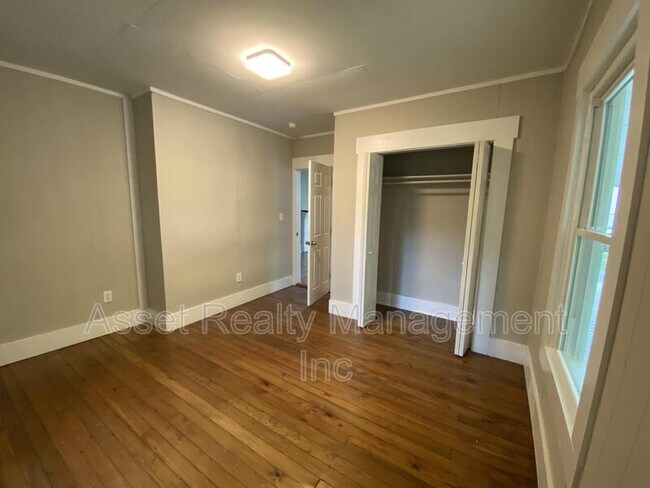 Building Photo - 2630 Copeland St