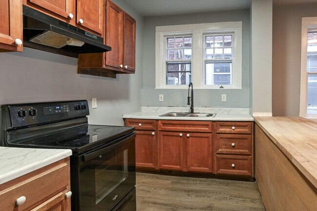 Building Photo - 1828-1830 N 3rd St