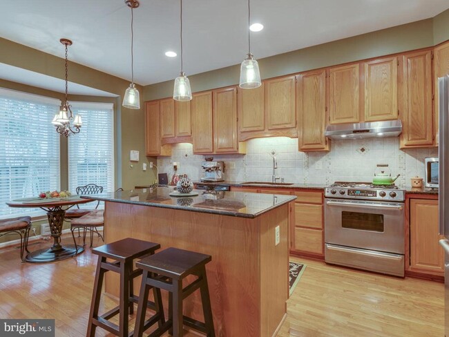 Building Photo - 11300 Fairwind Way