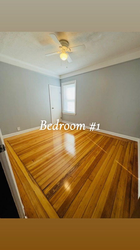 Building Photo - 2407 Pawtucket Ave