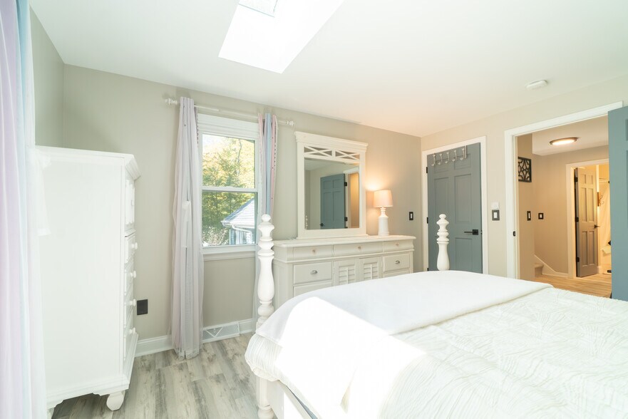 Bedroom 2 - 2778 Albany Ave