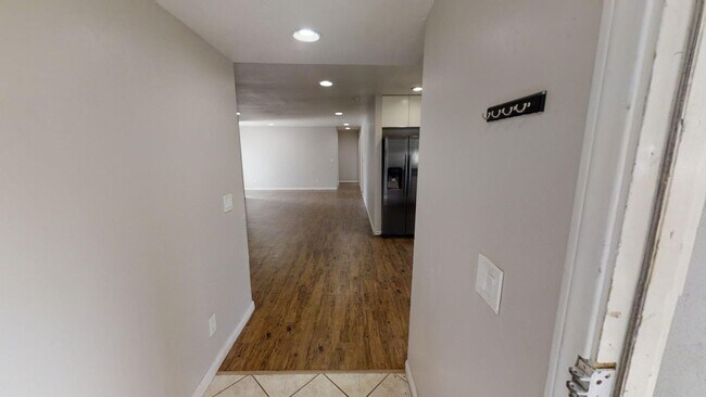 Building Photo - SDSU 6BD House – Walk to Campus, Prime Stu...