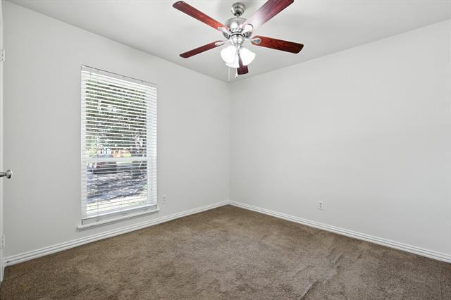 Building Photo - 5024 Middleton Cir