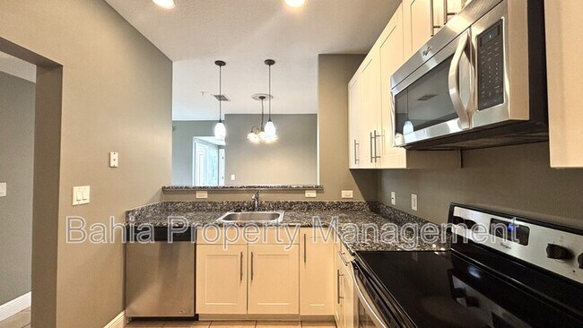 Building Photo - 5550 Pga Blvd