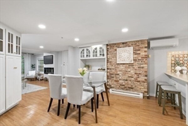 Building Photo - 1 Mount Vernon Sq