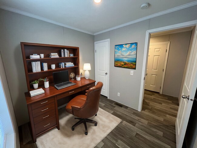Building Photo - 38058 Pardo Dr