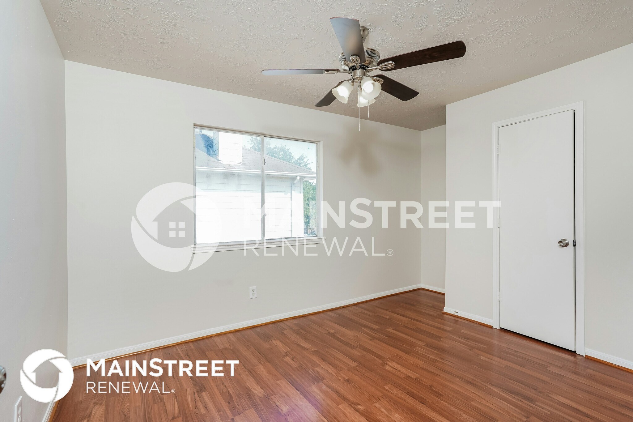 Building Photo - 12215 Bowsman Dr