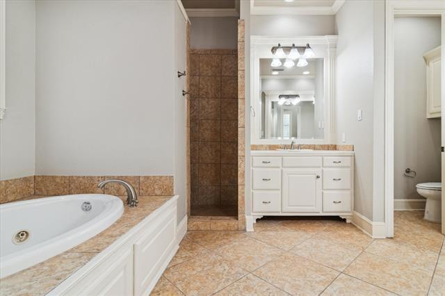 Building Photo - 4493 Druid Hills Dr