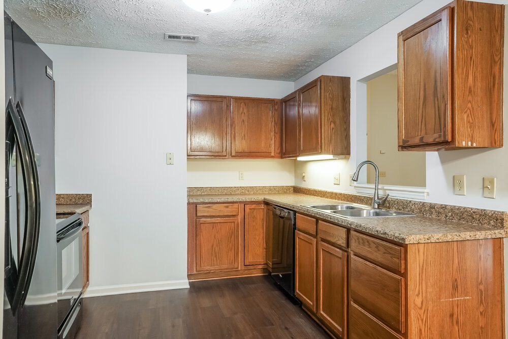 Building Photo - 409 Laurens Way