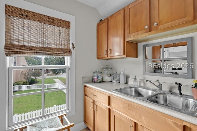 Building Photo - 19 Mahalo Ln