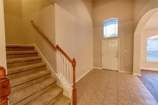 Building Photo - 205 Arrowhead Trail