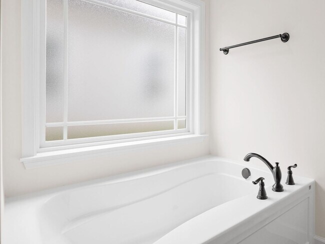 Building Photo - Beautiful New Construction--3 Bedrooms, 2 ...