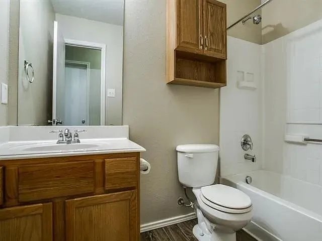 Building Photo - 3108 Nandina St
