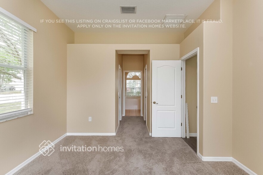 Building Photo - 2620 Abbey Grove Dr