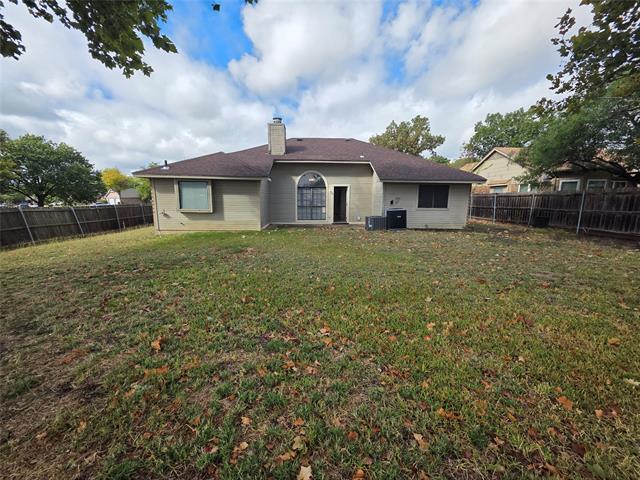 Building Photo - 4755 Hollow Tree Dr