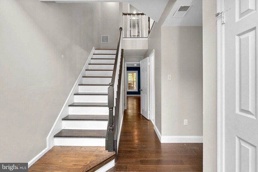 Building Photo - 4705 Rams Horn Row