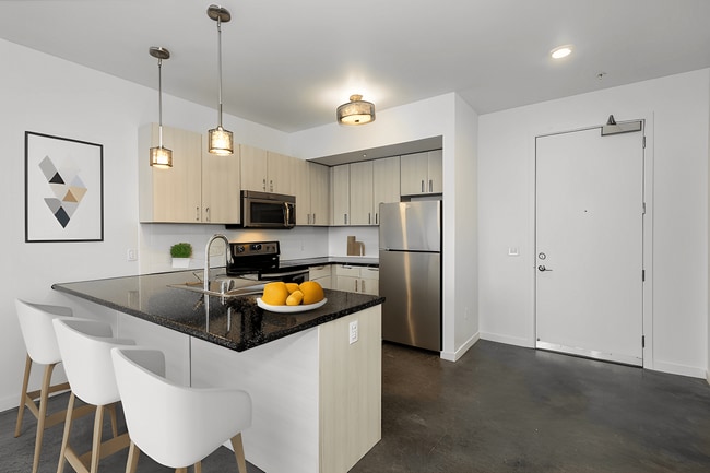 Building Photo - Larimer 35