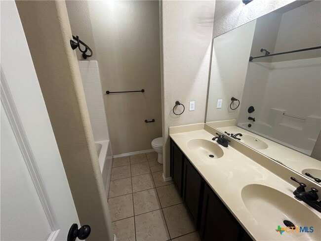 Building Photo - 298 Rosalie Dr