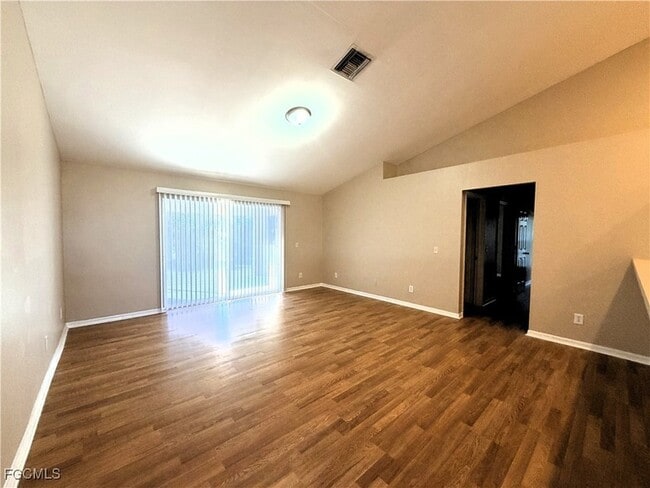 Building Photo - 1710 NW 17th St