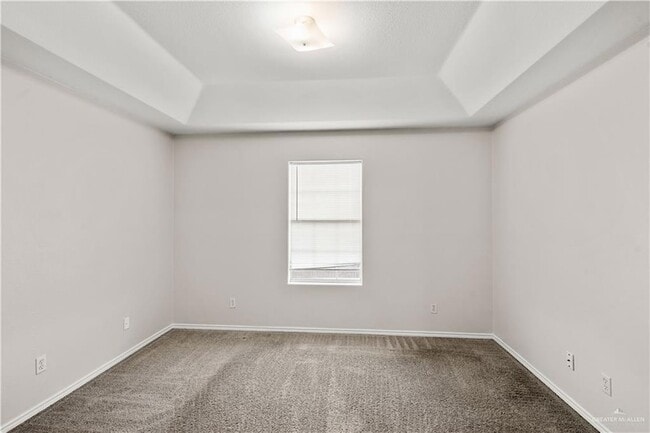 Building Photo - 4416 Thunderbird Ave