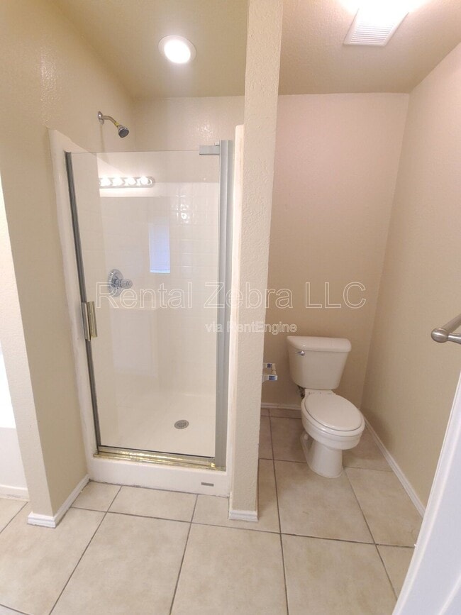 Building Photo - 787 Catalina Dr