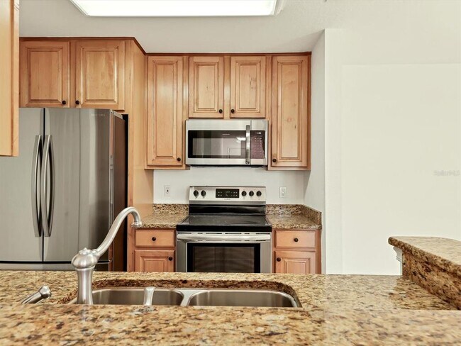 Building Photo - 8933 Manor Loop