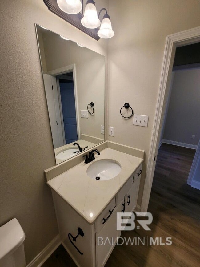 Building Photo - 1056 Stella Rd