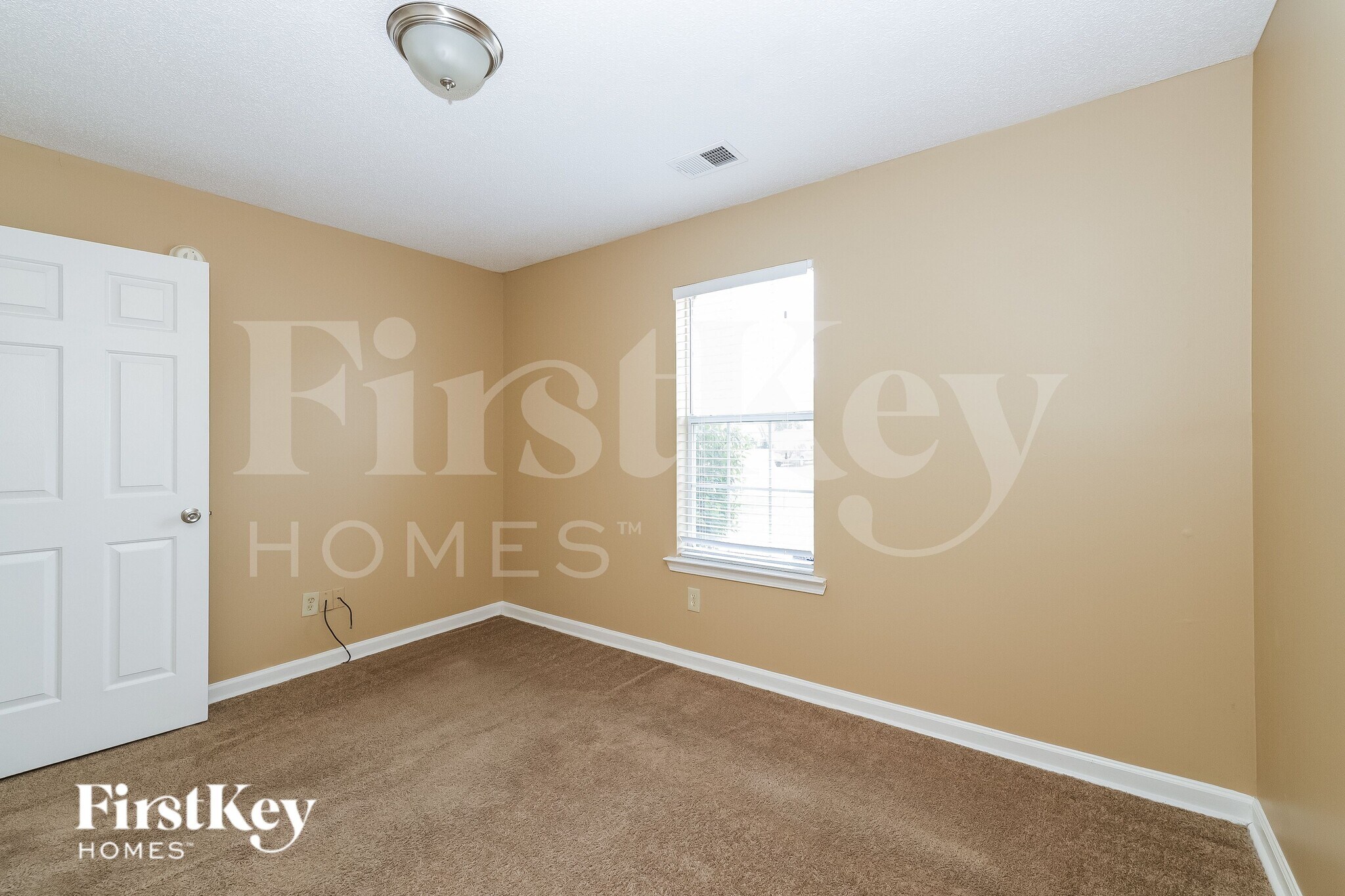 Building Photo - 6454 Manchester Dr